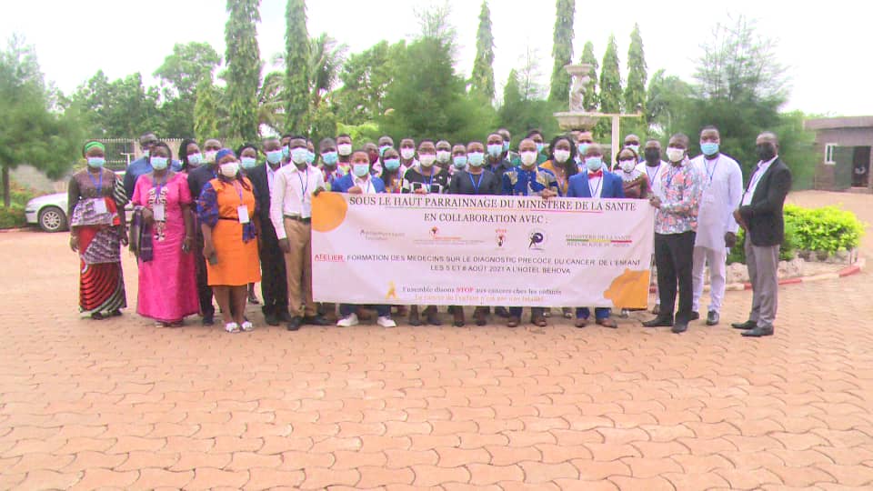 formation au Diagnostic précoce des cancers des enfants au Bénin